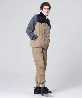 KHAKI / Model Height 182cm / Wearing Size M