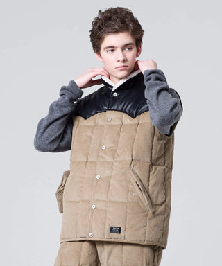 KHAKI / Model Height 182cm / Wearing Size M