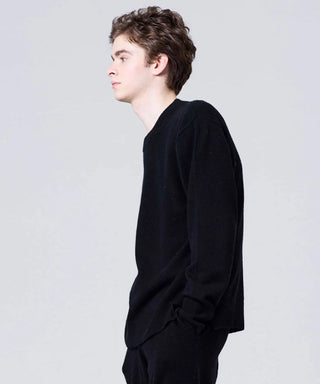 BLACK / Model Height 182cm / Wearing Size M