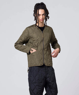 D.OLIVE／Model Height 181cm／Wearing Size M
