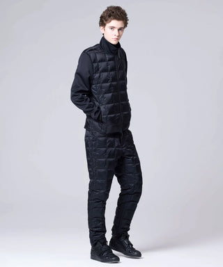 BLACK / Model Height 182cm / Wearing Size M
