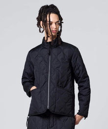 BLACK / Model Height 181cm / Wearing Size M