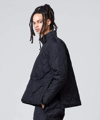 BLACK / Model Height 181cm / Wearing Size M