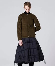 D.OLIVE / Model Height 171cm / Wearing Size S