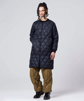 BLACK／Model Height 181cm／Wearing Size M