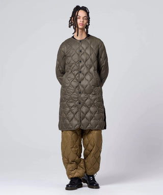 D.OLIVE／Model Height 181cm／Wearing Size M