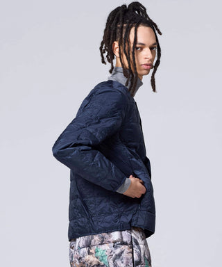 NAVY／Model Height 181cm／Wearing Size M