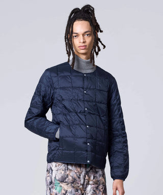 NAVY／Model Height 181cm／Wearing Size M