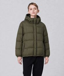 D.OLIVE / Model Height 171cm / Wearing Size XS