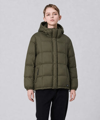 D.OLIVE / Model Height 171cm / Wearing Size XS