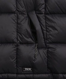 MOUNTAIN HOODED FLY-FORONT VOLUME DOWN PONCHO＜PACKABLE OUTER＞