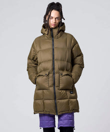 OLIVE／Model Height 182cm／Wearing Size M
