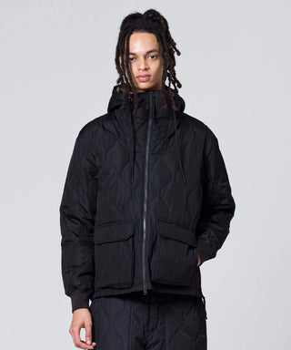 BLACK／Model Height 181cm／Wearing Size M