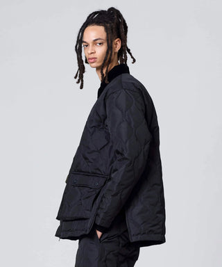 BLACK / Model Height 181cm / Wearing Size M