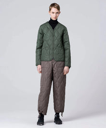 D.KHAKI／Model Height 171cm／Wearing Size S