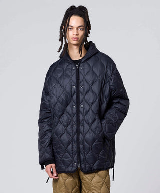 BLACK／Model Height 181cm／Wearing Size M