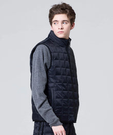 BLACK×BLACK（DOWN SIDE）／Model Height 182cm／Wearing Size M