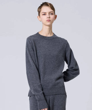 GRAY / Model Height 171cm / Wearing Size S