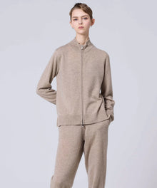 G.BEIGE / Model Height 171cm / Wearing Size S