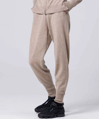 G.BEIGE / Model Height 171cm / Wearing Size S