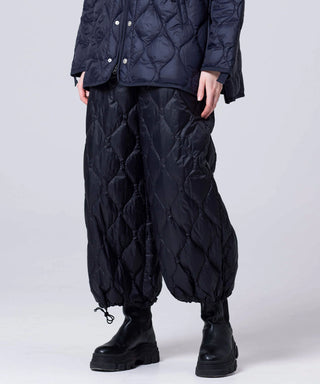 BLACK／Model Height 171cm／Wearing Size M