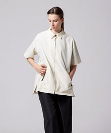 OFF WHITE／Model Height 169cm／Wearing Size XS