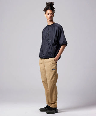 KHAKI／Model Height 181cm／Wearing Size M