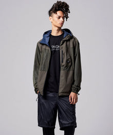 DARK OLIVE×DARK NAVY（front side）／Model Height 181cm／Wearing Size M
