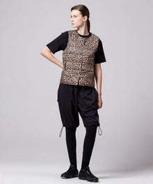 CREW NECK BUTTON DOWN VEST PRINT