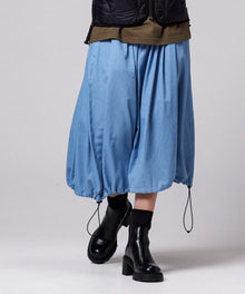 BLUE DENIM／Model Height 169cm／Wearing Size M