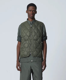 D.OLIVE／Model Height 182cm／Wearing Size M