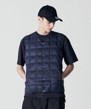 NAVY／Model Height 178cm／Wearing Size M