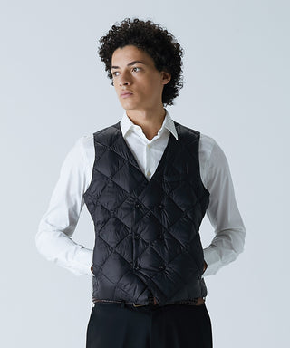 BLACK／Model Height 180cm／Wearing Size M