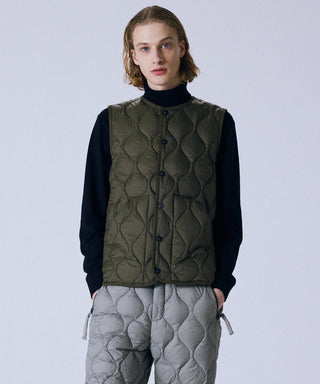 D.OLIVE／Model Height 180cm／Wearing Size M