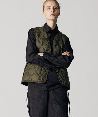 D.OLIVE／Model Height 172cm／Wearing Size XS