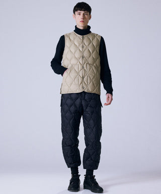 G.BEIGE／Model Height 178cm／Wearing Size M