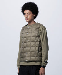 KHAKI／Model Height 180cm／Wearing Size M