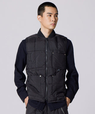 BLACK／Model Height 180cm／Wearing Size M