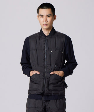 BLACK／Model Height 180cm／Wearing Size M