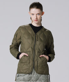 D.OLIVE／Model Height 172cm／Wearing Size XS