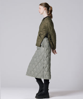 D.OLIVE／Model Height 172cm／Wearing Size XS