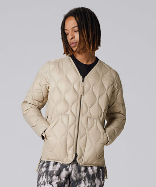 G.BEIGE／Model Height 179cm／Wearing Size M