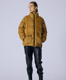 BEIGE／Model Height 168cm／Wearing Size XS