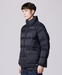 BLACK／Model Height 178cm／Wearing Size M