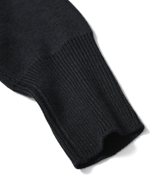 Sleeves made with knit fabric