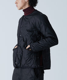 BLACK／Model Height 180cm／Wearing Size M