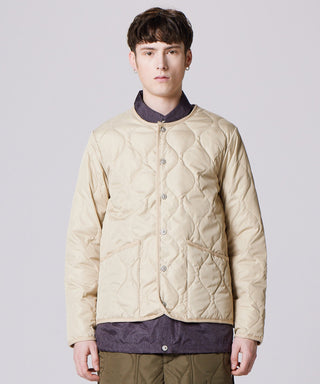 CREAM／Model Height 178cm／Wearing Size M