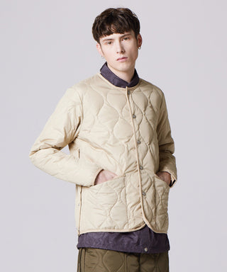 CREAM／Model Height 178cm／Wearing Size M