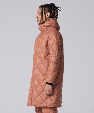 BRICK BROWN／Model Height 179cm／Wearing Size M