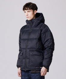 BLACK／Model Height 178cm／Wearing Size M